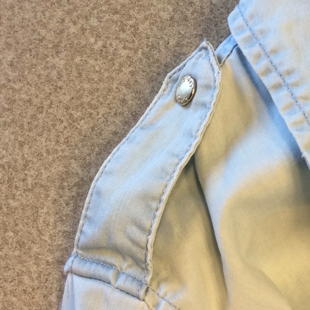 MICHAEL Michael Kors Light Denim Wash Shirt- Small - Picture 7 of 16
